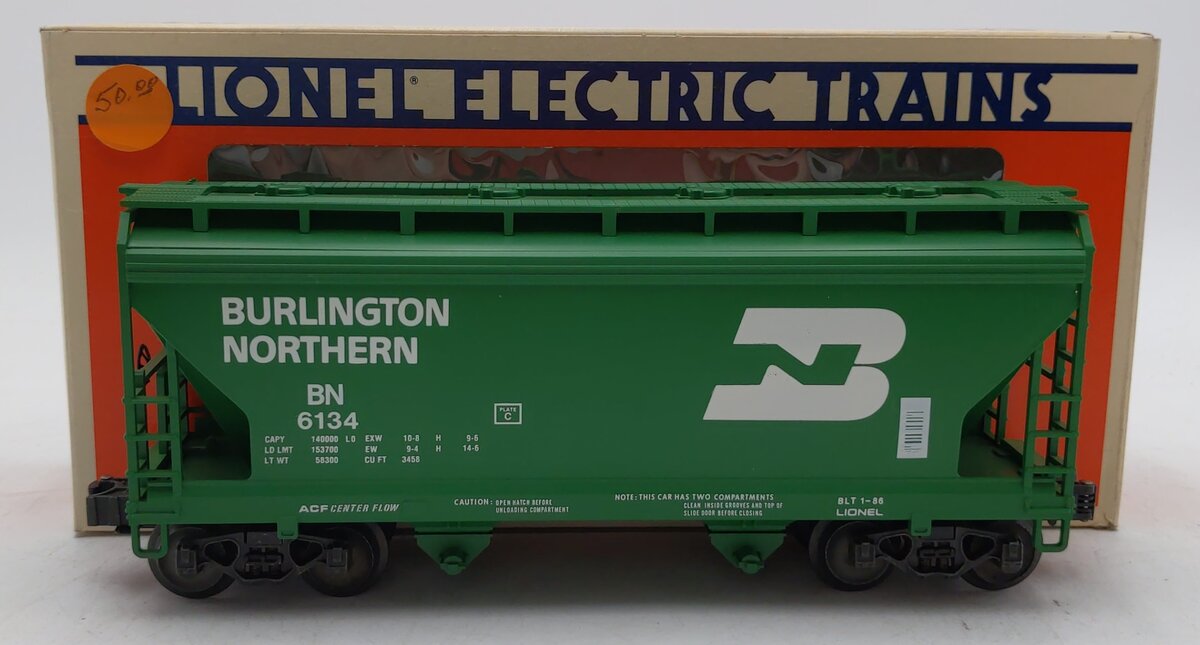 Lionel 6-6134 O Gauge Burlington Northern 2-Bay Center Flow Hopper #6134 LN/Box