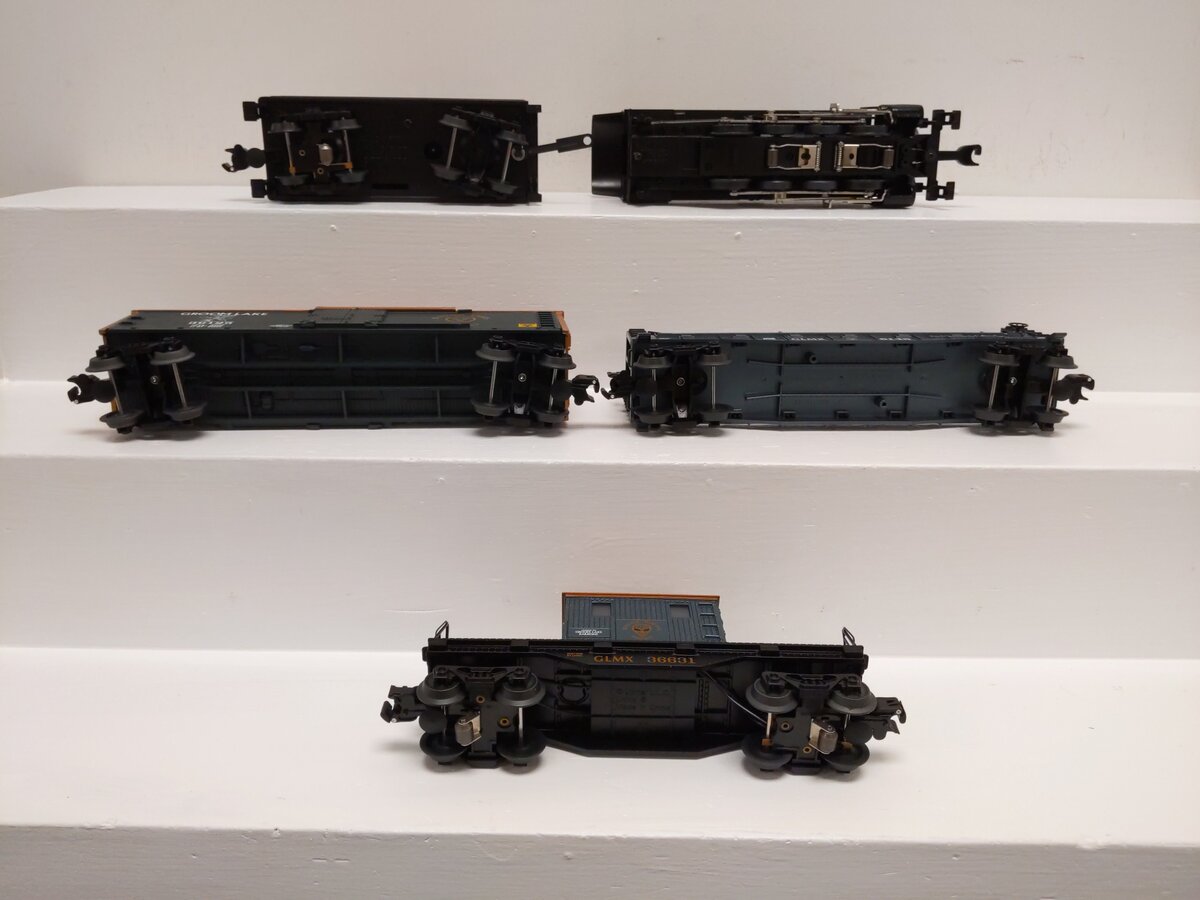 Lionel 6-30087 O Gauge Area 51 Alien Spaceship Recovery Steam Train Set EX