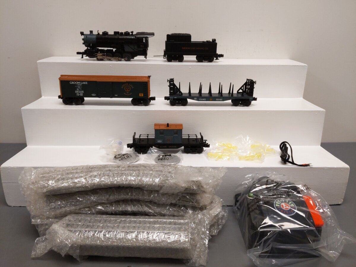 Lionel 6-30087 O Gauge Area 51 Alien Spaceship Recovery Steam Train Set EX
