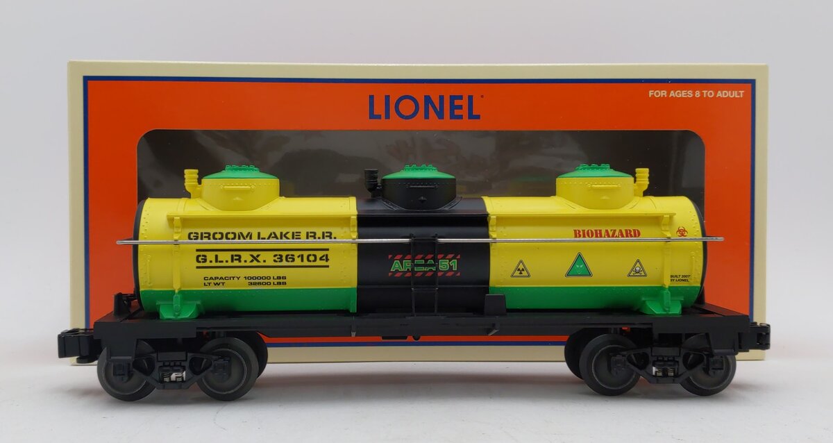Lionel 6-36104 O Gauge Area 51 3-Dome Tank Car #36104 LN/Box