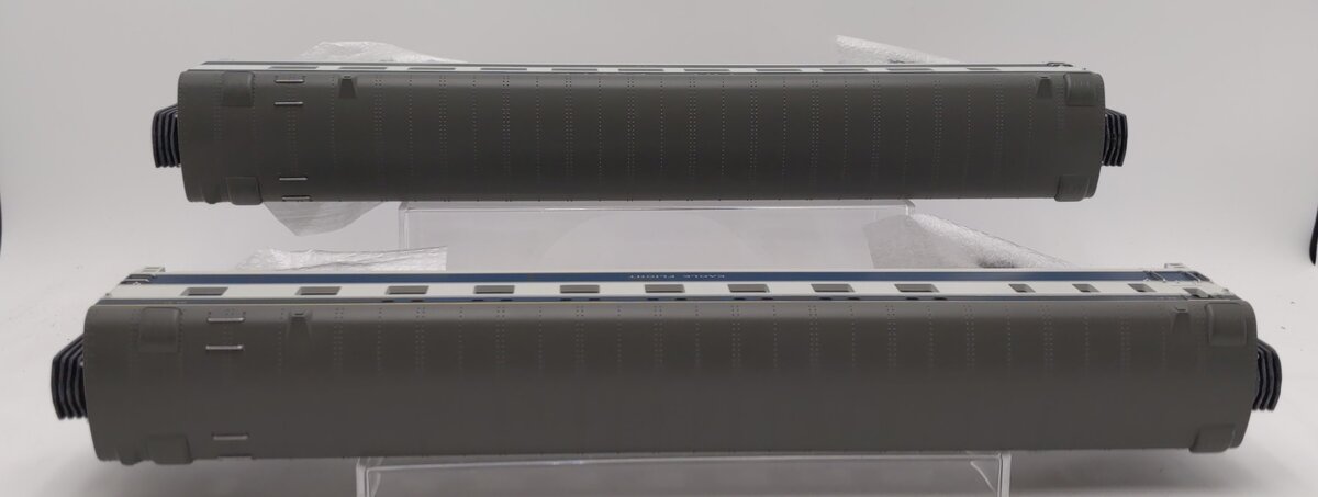 MTH 20-6667 O MP 70' Streamlined Sleeper/Diner Passenger Car Set (Set of 2) LN/Box