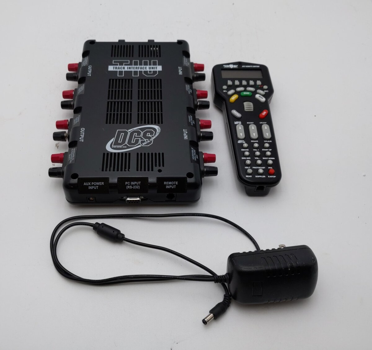 MTH 50-1001 DCS Track Interface Unit & Remote Control - USB Version (Rev. L)