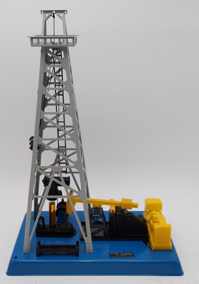 Lionel 6-12902 O Gauge Marathon Oil Derrick NIB