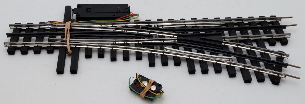 Ross 126 O O72 Left Hand Manual Switch Turnout with DZ-1000 EX