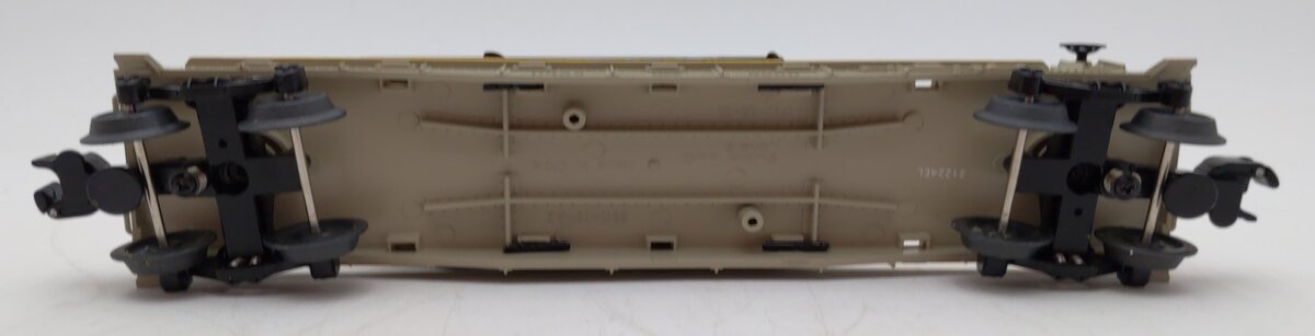 Lionel 2428260 O US Army 3-Rail Flatcar with Tank Load