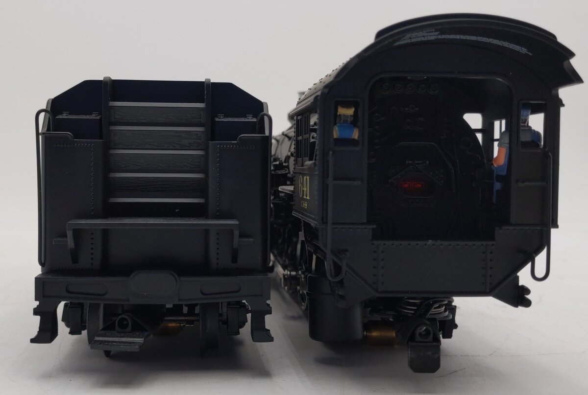 Lionel 2431350 O C&S Legacy Consolidation 2-8-0 Steam Locomotive #641