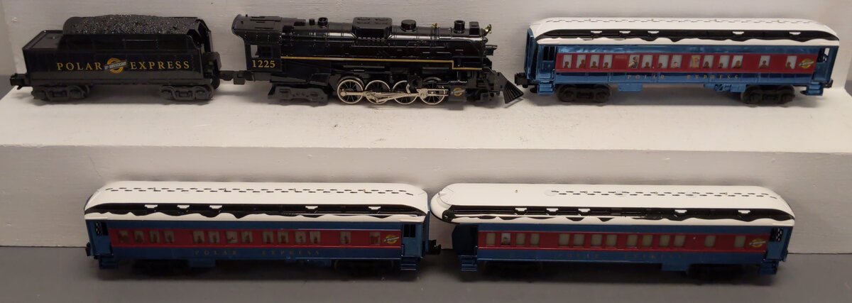 Lionel 1923030 The Polar Express 15th Anniversary LionChief O Gauge Train Set LN/Box