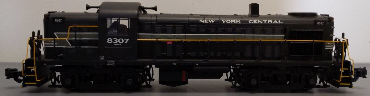 Aristo-Craft 22219 G New York Central RS-3 Diesel Locomotive #8307