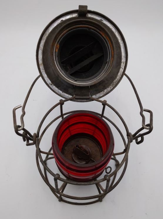 Adlake Kero Pennsylvania Railroad Lantern With Red Globe VG