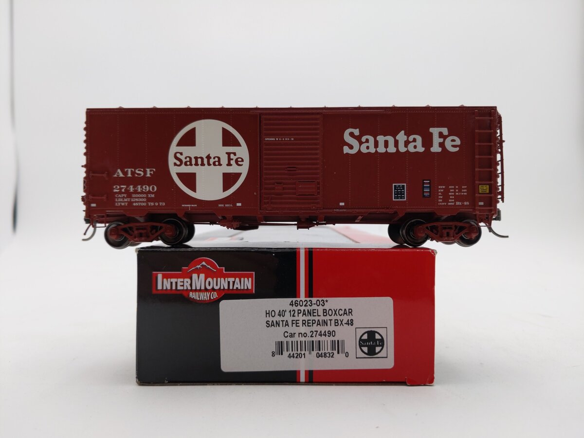InterMountain 46023 HO ATSF 40' 12 Panel Boxcar #274490
