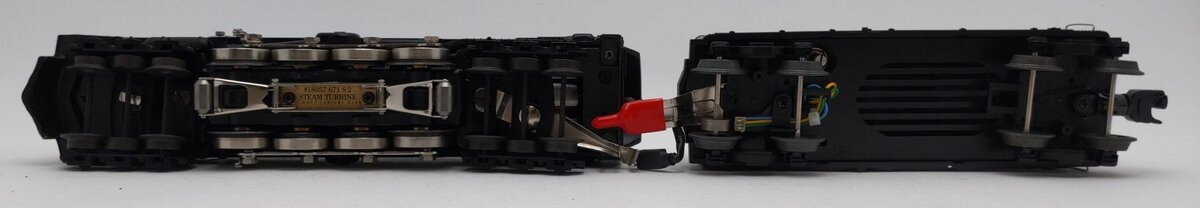 Lionel 6-18057 O Gauge CC PRR S-2 Turbine Steam Locomotive & Tender #671 EX/Box