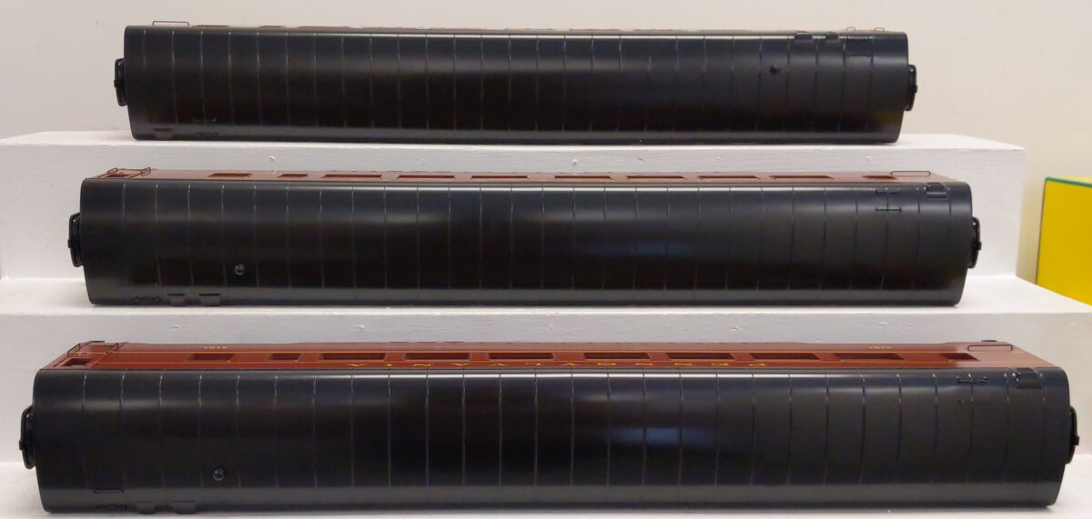 MTH 70-65019 G Pennsylvania Streamlined Smooth Passenger Car Set (Set of 3)
