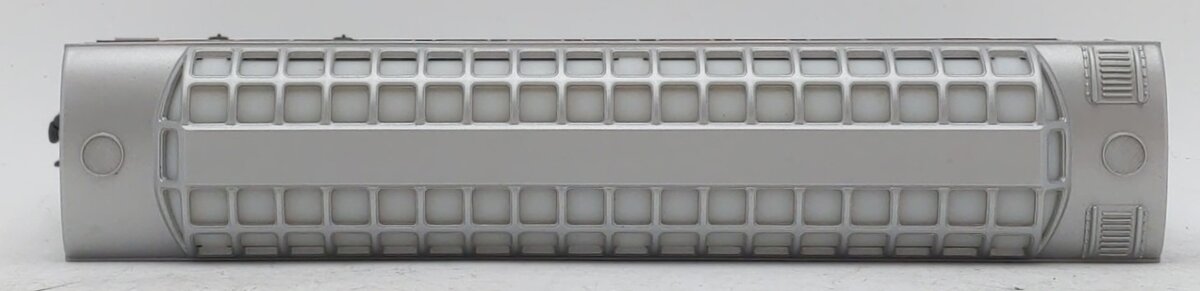 Lionel 6-16092 O Gauge Santa Fe Illuminated Full Vista Dome Passenger Car LN/Box
