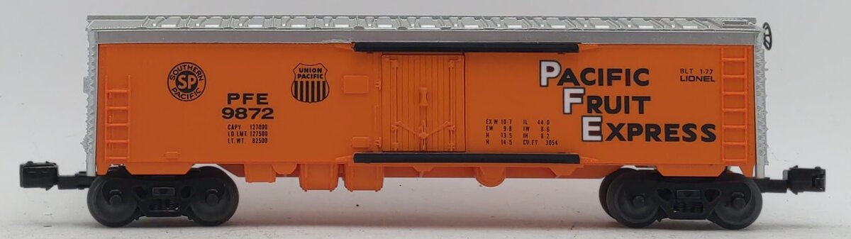 Lionel 6-9872 O Gauge Pacific Fruit Express Billboard Reefer Car LN/Box