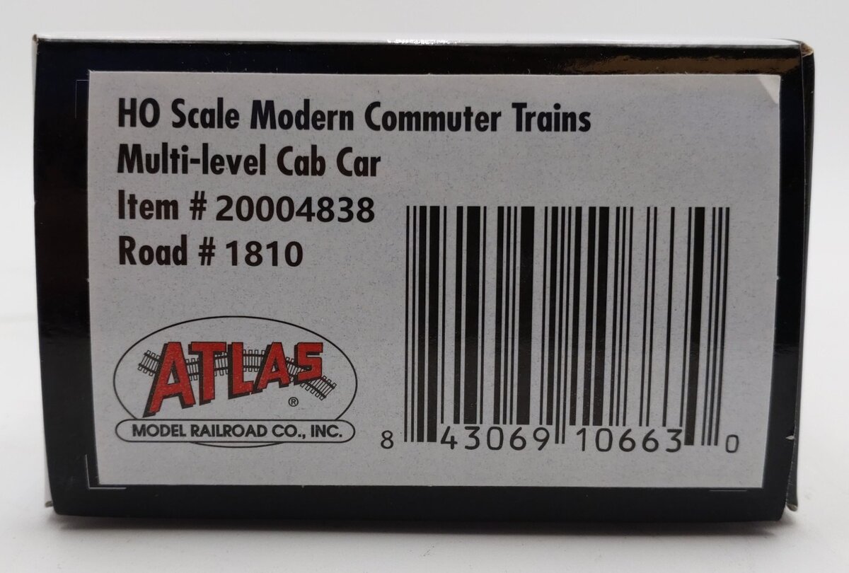 Atlas 20004838 HO Scale MBTA Multi-level Cab Car #1810 – Trainz