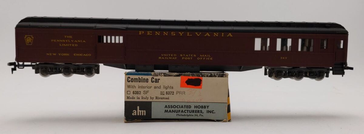 AHM 6372 HO Scale Pennsylvania Railroad U.S. R.P.O. Combine Car #342 EX/Box
