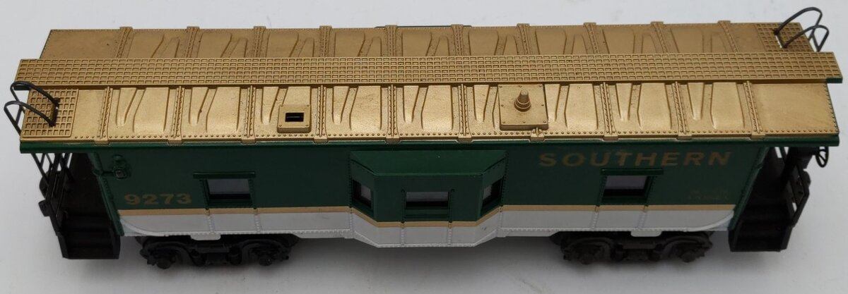 Lionel 6-9273 O Gauge Southern Bay Window Lighted Caboose