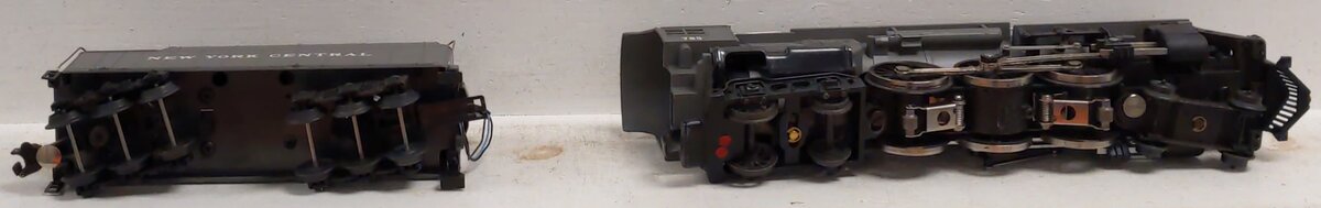 Lionel 6-18002 O New York Central 4-6-4 Hudson Steam Locomotive & Tender #785 LN/Box