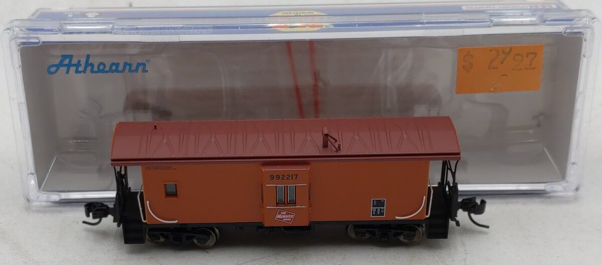 Athearn 24332 N Milwaukee Road Bay Window Caboose #992217