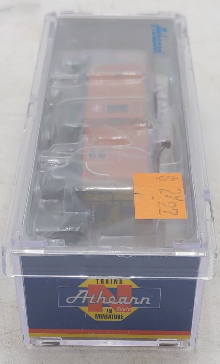 Athearn 24332 N Milwaukee Road Bay Window Caboose #992217