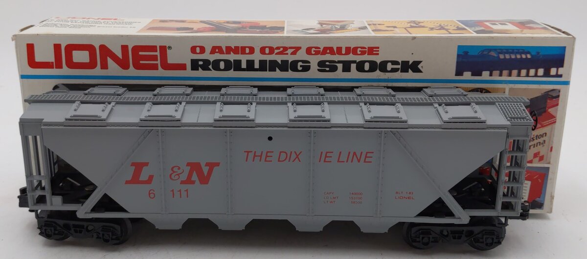Lionel 6-6111 O Gauge Louisville & Nashville Gray Covered Hopper NIB