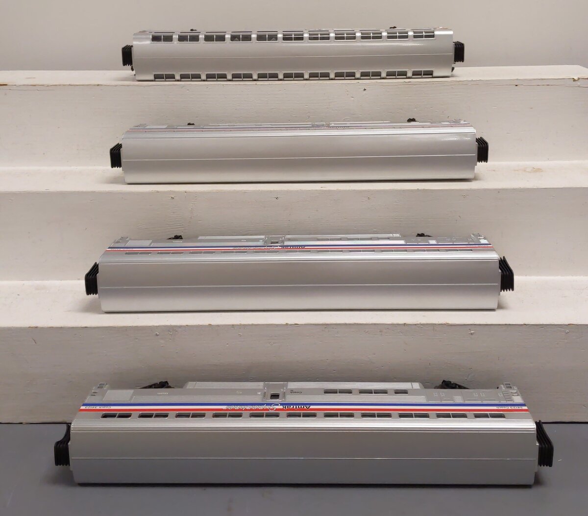 MTH 20-6524 O Gauge Amtrak Superliner Passenger Car Set LN/Box