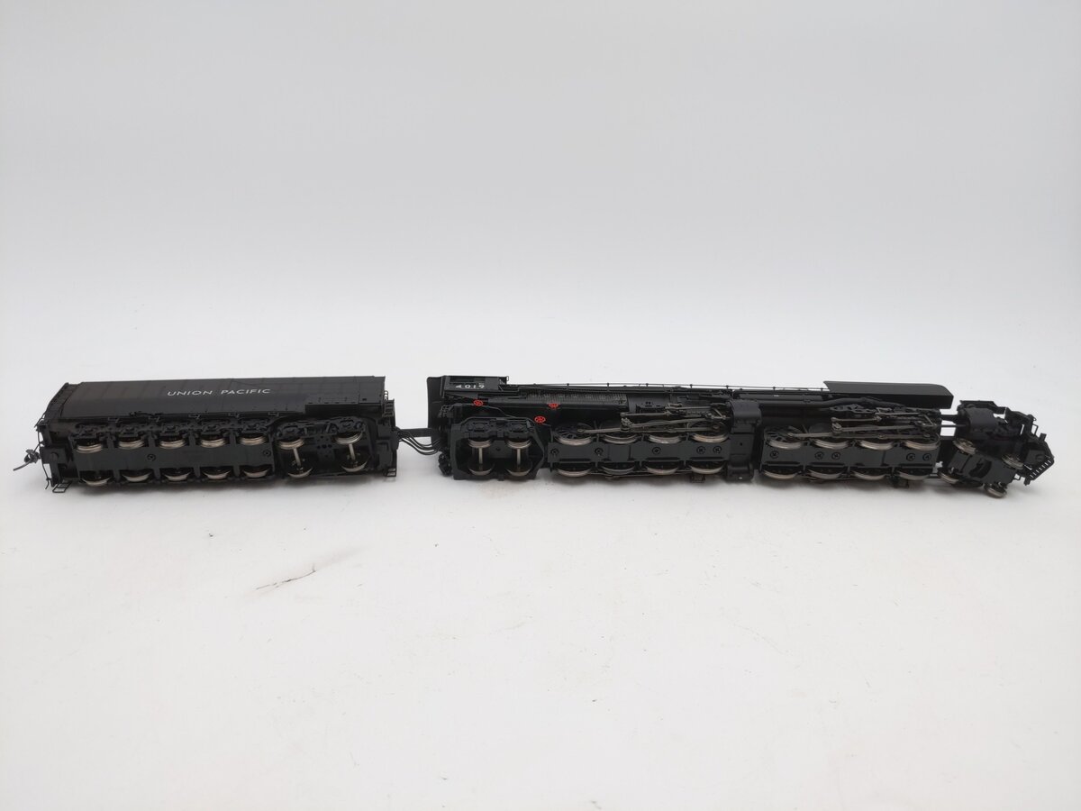 Athearn G97207 HO UP 4-8-8-4 Big Boy Steam Loco w/DCC & Sound Coal Tender #4019