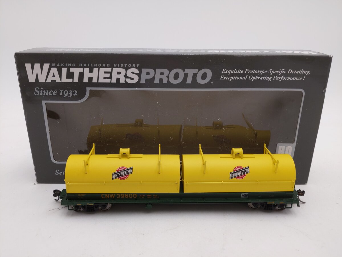 Walthers 920-105207 HO Chicago & North Western 50' Cushion Coil Car RTR #39600
