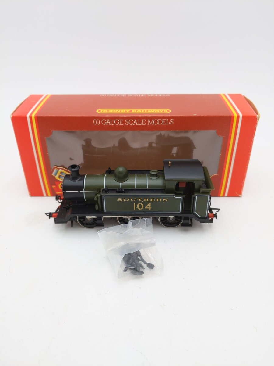 Hornby R261 OO 0-6-0 SR Class E2 Locomotive #104 NIB