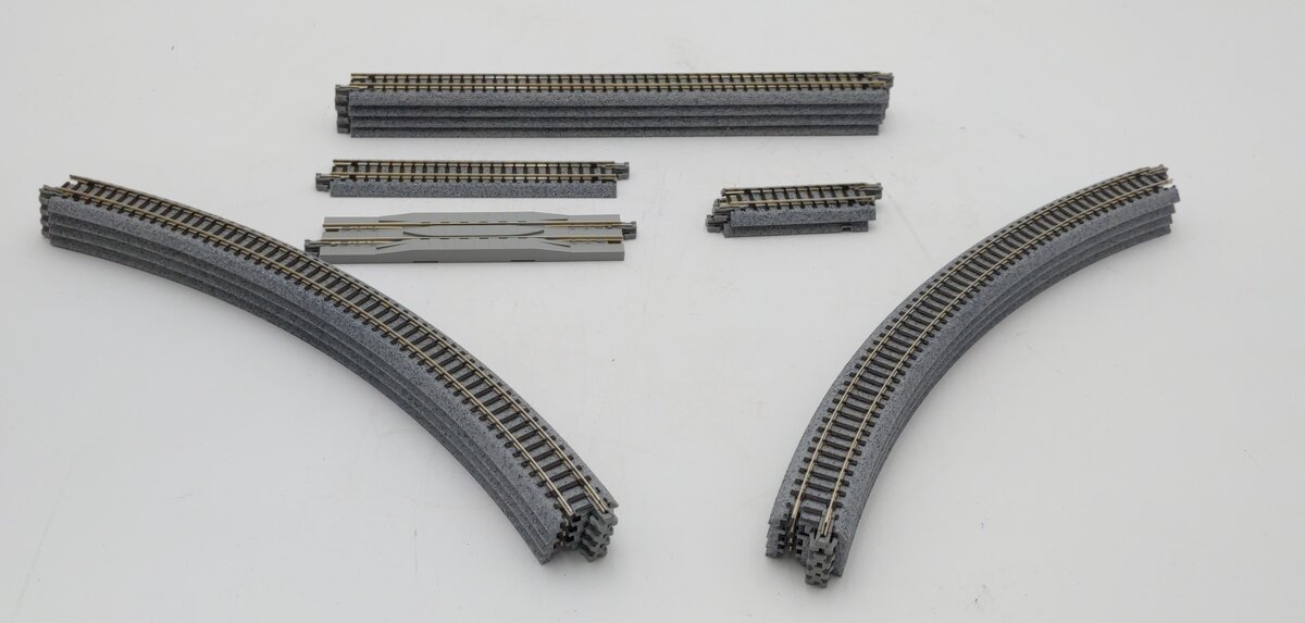 Kato 20-865 N Scale Variation 6 Outer Oval UniTrack Set