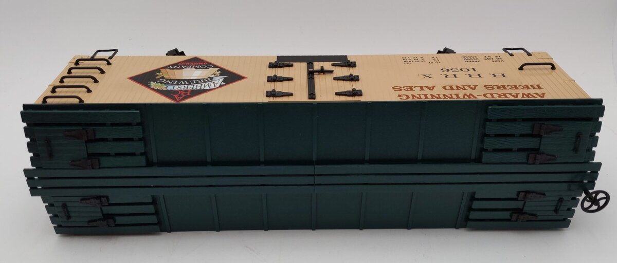 Bachmann 98690 G Scale Amherst Brewing Co. Billboard Reefer (Metal Wheels)