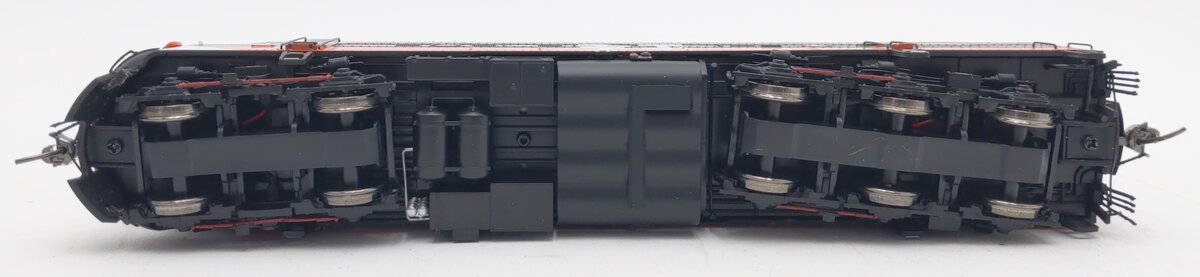 Rapido Trains 14603 HO EMD FL9 New Haven Diesel Locomotive #2023 w/DCC&SND