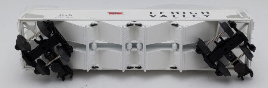 MTH 30-8002 O Gauge Lehigh Valley Diecast 4-Bay Hopper #25471 w/Coal Load LN/Box