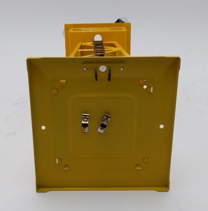 MTH 30-9025 O Gauge Yellow Floodlight Tower #395 LN/Box