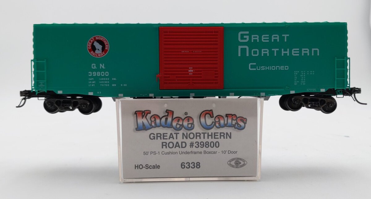 Kadee 6338 HO Great Northern Pullman-Standard 50' Boxcar #39800