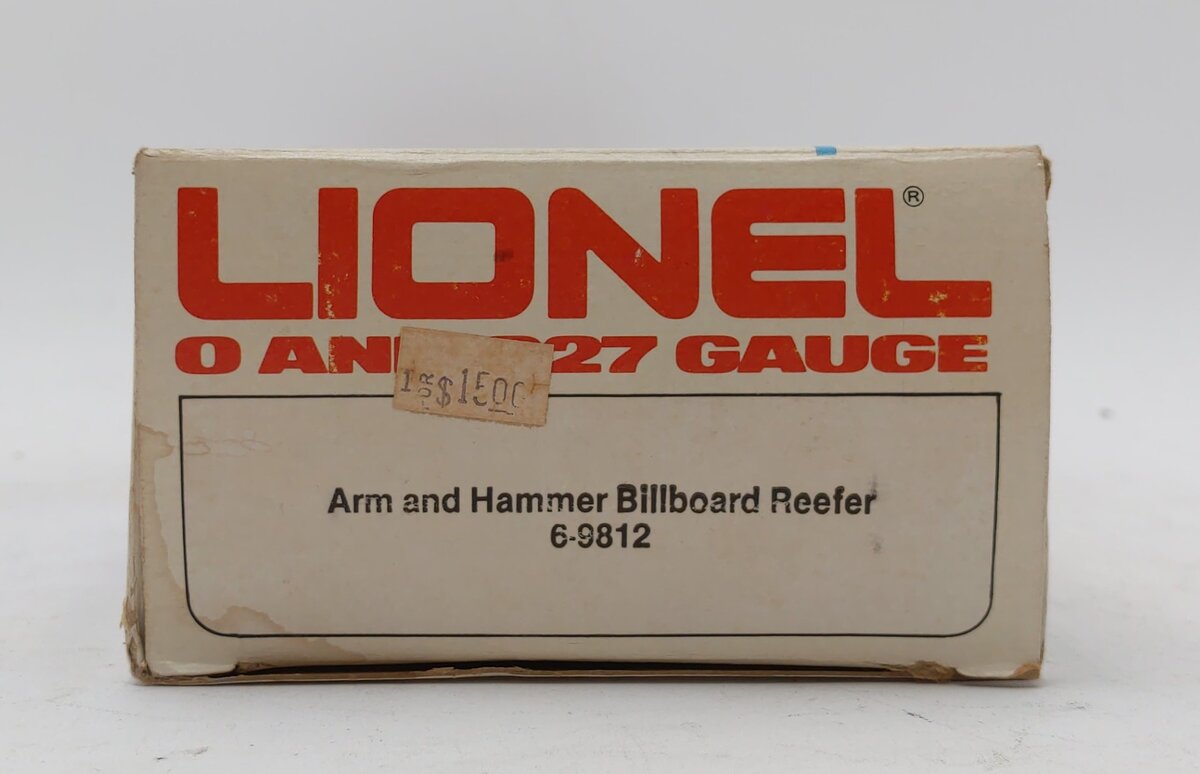 Lionel 6-9812 O Gauge Arm & Hammer Billboard Refrigerator Car #9812 LN/Box