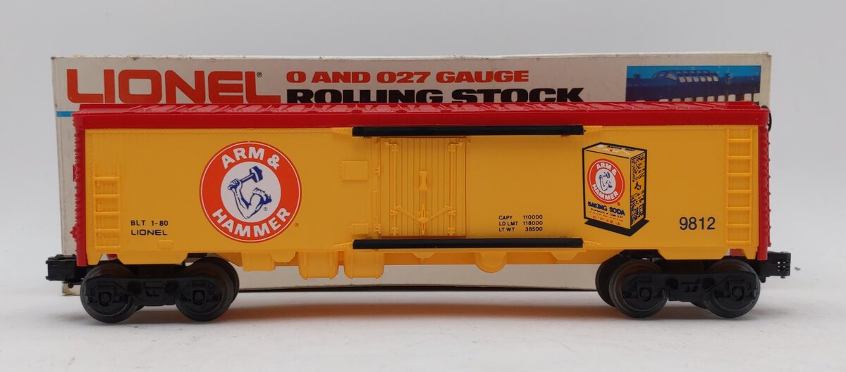 Lionel 6-9812 O Gauge Arm & Hammer Billboard Refrigerator Car #9812 LN/Box