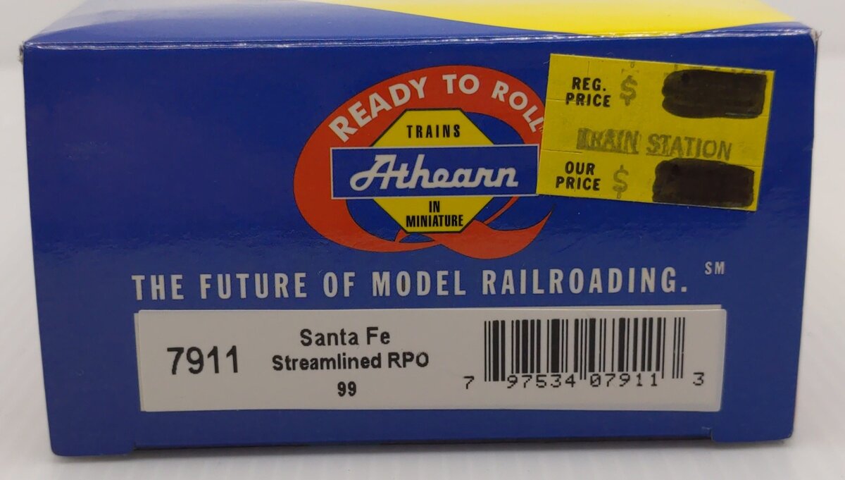 Athearn 7911 HO Scale Santa Fe Streamlined RPO Car #99