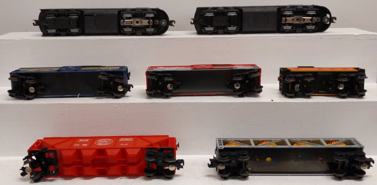 Lionel 6-1579 O Milwaukee Road Service Station Special Set EX/Box