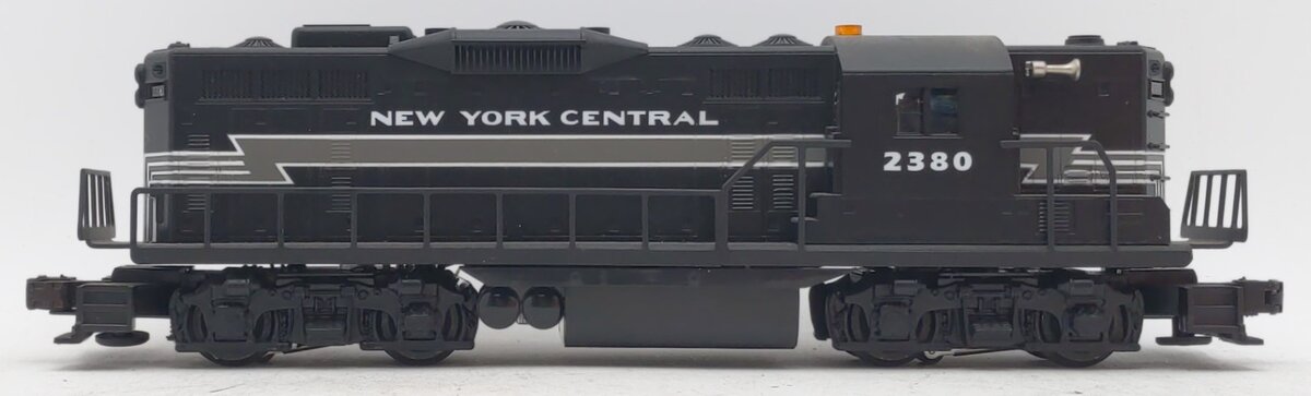Lionel 6-18563 O Gauge New York Central GP-9 Diesel Locomotive #2380 LN/Box