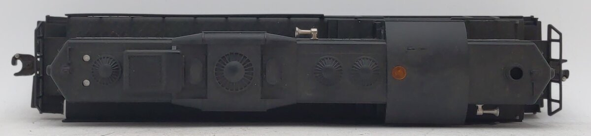 Lionel 6-18563 O Gauge New York Central GP-9 Diesel Locomotive #2380 NIB