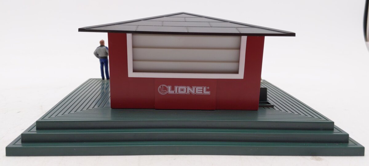 Lionel 6-12737 O Operating Whistling Freight Shed