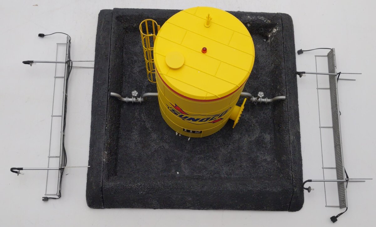 Lionel 6-16852 Sunoco Yellow Cylindrical Oil Tank