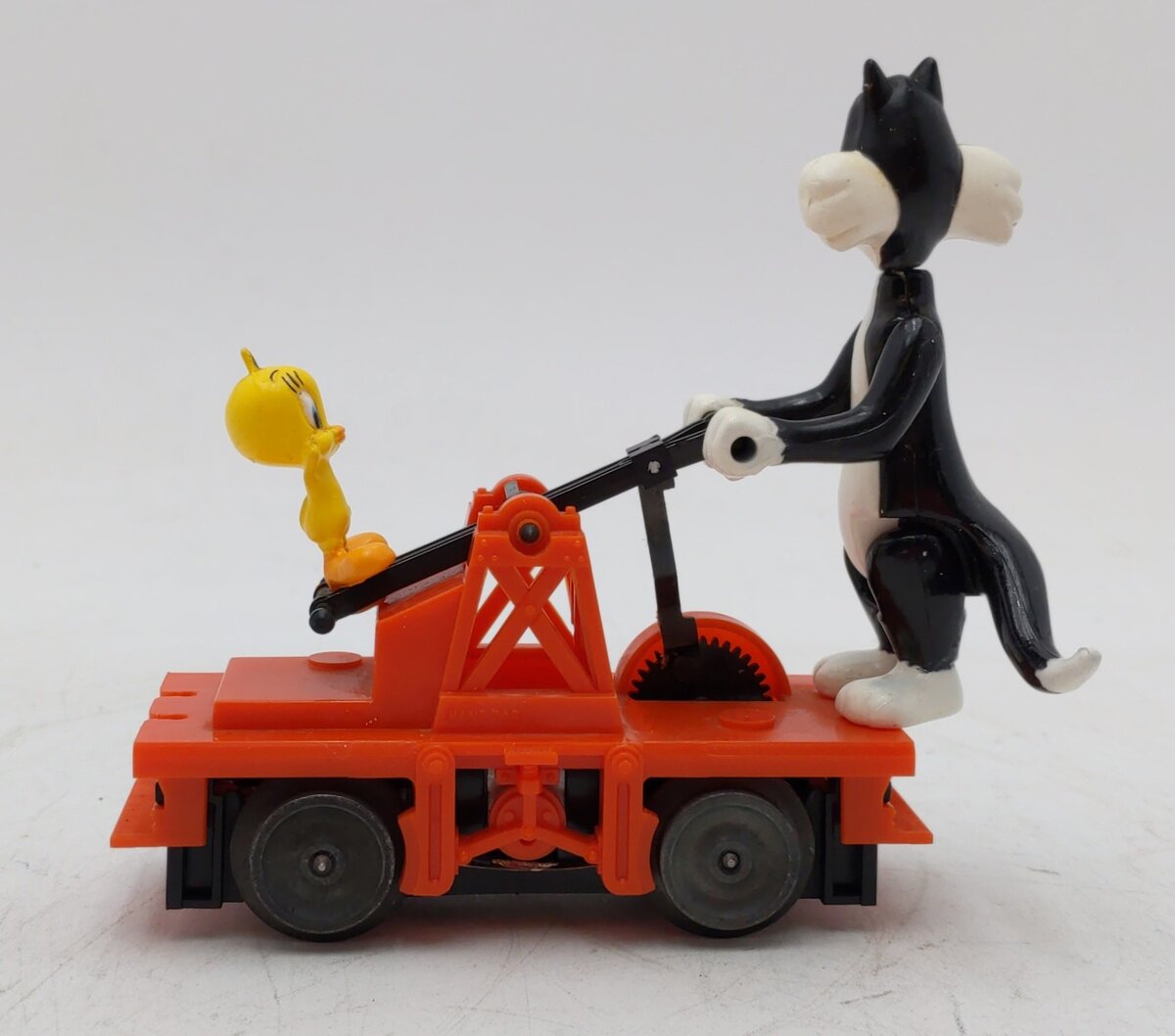 Lionel 6-18421 O Gauge Sylvester and Tweety Handcar LN/Box