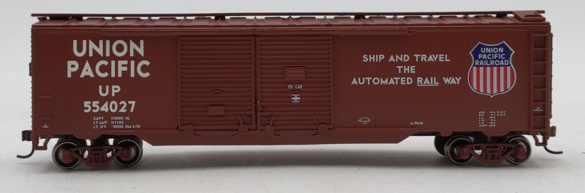 Athearn 98115 HO Scale Union Pacific RTR 50' Double Door Box Car #554027
