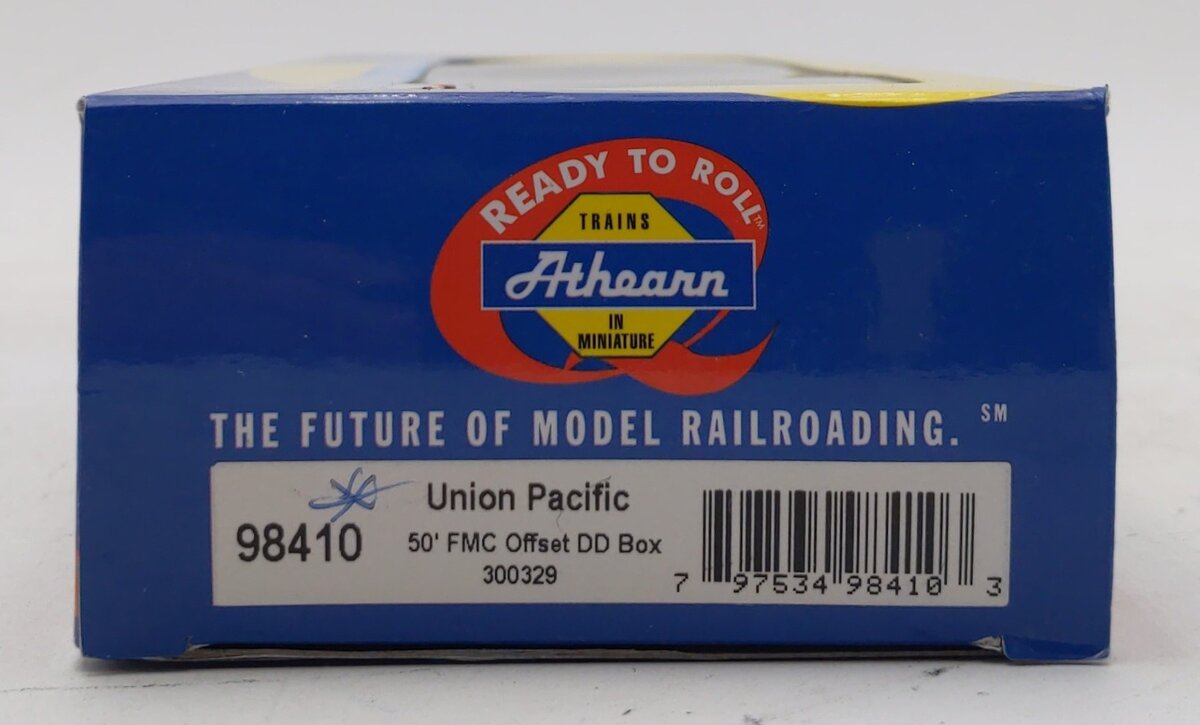 Athearn 98410 HO Union Pacific 50' FMC Offset Double PD Boxcar #300329