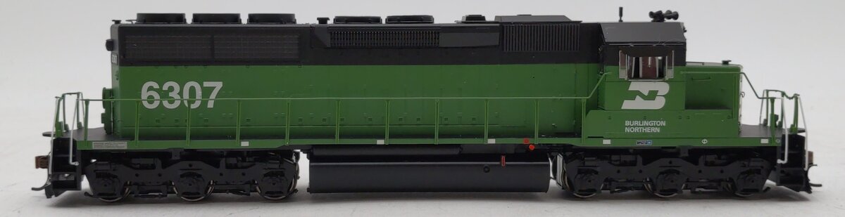 Athearn 98830 HO Burlington National SD40 Diesel Locomotive w/DCC & Sound #6307