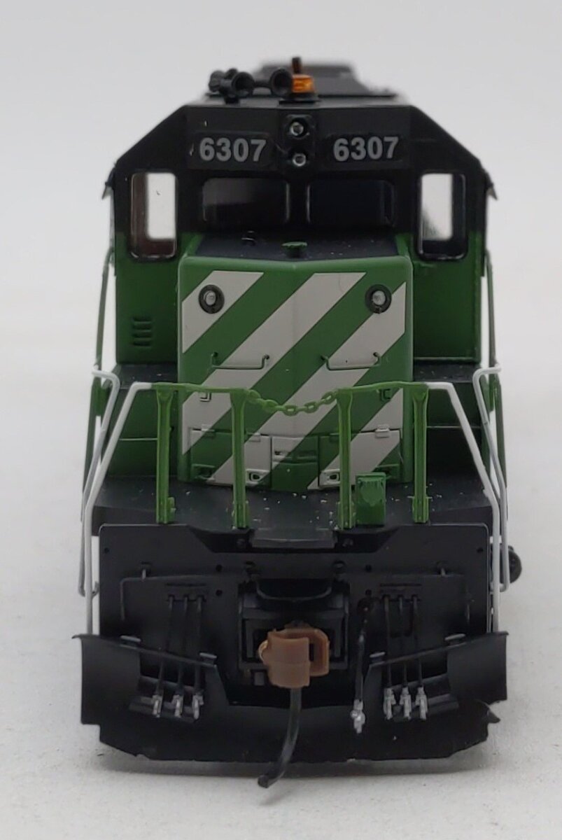 Athearn 98830 HO Burlington National SD40 Diesel Locomotive w/DCC & Sound #6307