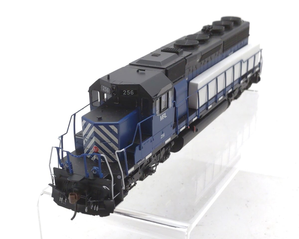 Athearn 98841 HO Montana Rail Link SD40 Diesel Locomotive w/DCC & Sound #256