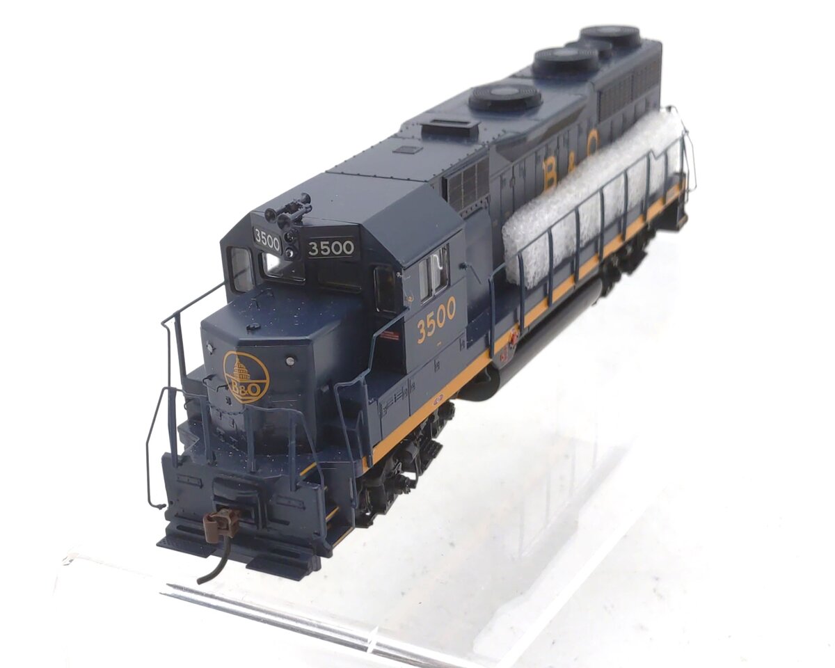 Athearn 96076 HO Scale Baltimore & Ohio EMD GP35 #3500 Diesel